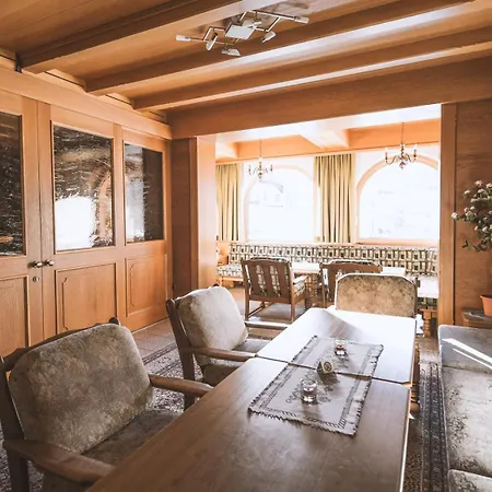 内瑞尔宾馆 招待所 索尔登