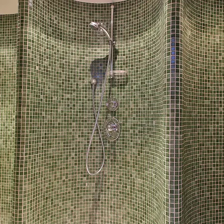 게스트하우스 Neururer 3*