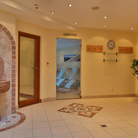 招待所 内瑞尔宾馆 3*