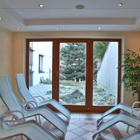 게스트하우스 Neururer 3*