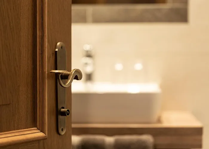 Neururer بيت ضيافة