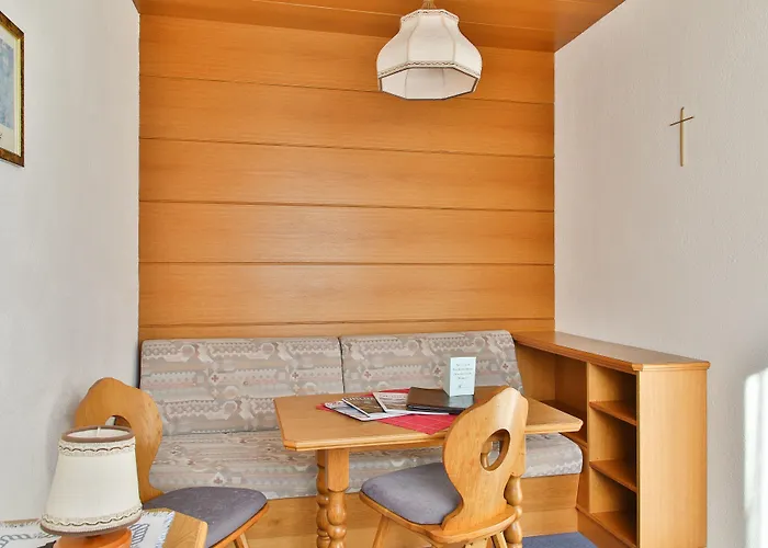 Konukevi Neururer 3*