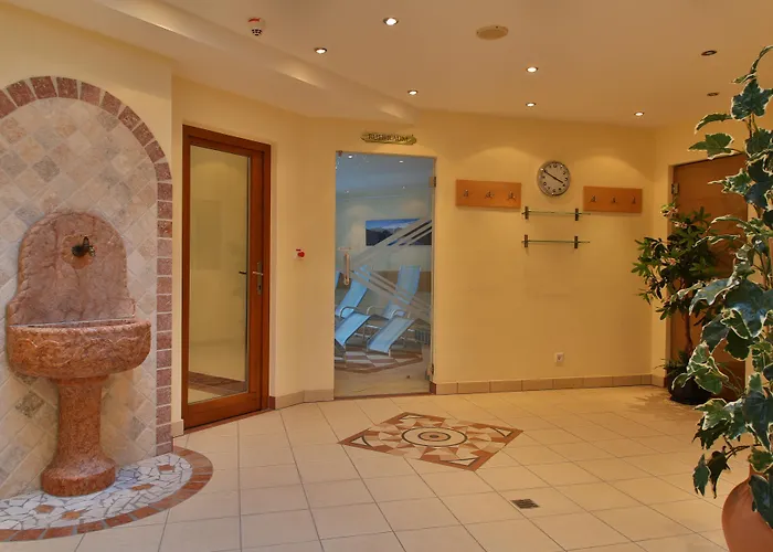 بيت ضيافة Neururer 3*