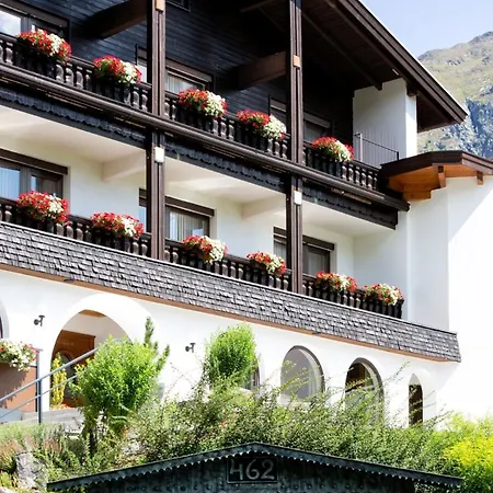 Pensión Neururer Sölden