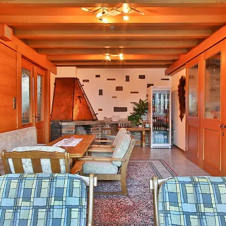 Neururer Pensión 3*